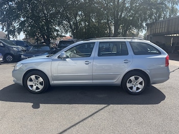 Used Skoda Octavia 2010 for sale - 79381106: Photo