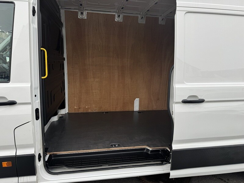 Used Volkswagen Crafter 2024 for sale - 75897551: Photo 10