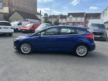 Used Ford Focus 2015 for sale - 79619731: Photo