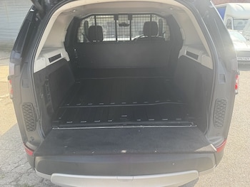 Used Land Rover Discovery 2019 for sale - 79055227: Photo