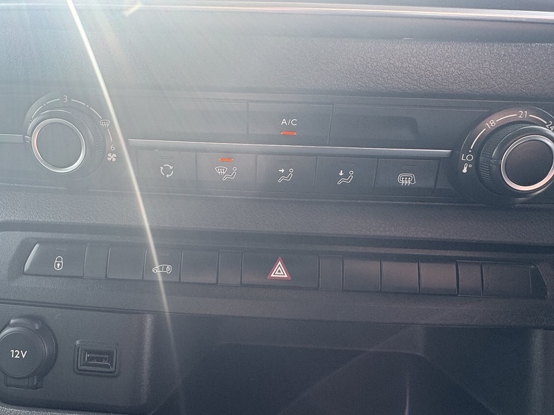 Used Vauxhall Vivaro 2021 for sale - 77681363: Photo 12