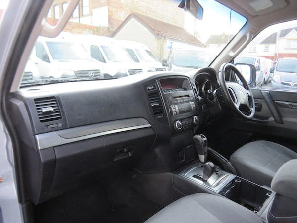 Used Mitsubishi Shogun 2011 for sale - 69994422: Photo 14
