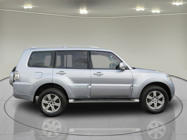 Used Mitsubishi Shogun 2011 for sale - 69994422: Photo 3
