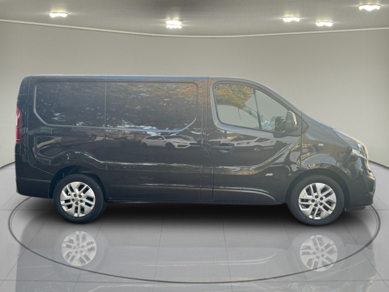 Used Vauxhall Vivaro for sale - 77328801: Photo 9