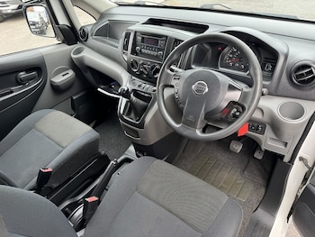Used Nissan NV200 2018 for sale - 79323580: Photo