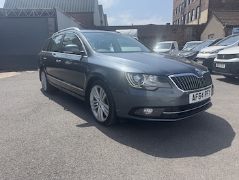Used Skoda Superb 2014 for sale - 79254660: Photo