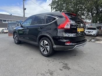 Used Honda CR-V 2017 for sale - 78847432: Photo