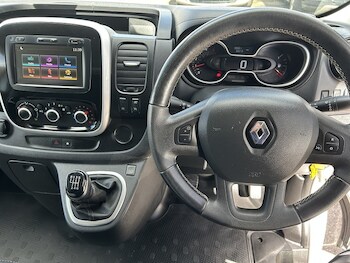 Used Renault Trafic 2020 for sale - 78111432: Photo