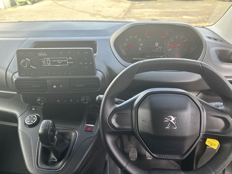 Used Peugeot Partner 2020 for sale - 77384776: Photo 19