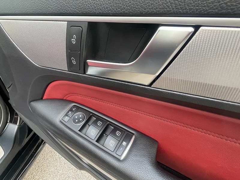 Used Mercedes-Benz E Class 2014 for sale - 76368298: Photo 36