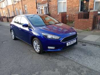 2015 (15) - 1.0 EcoBoost Zetec 5dr