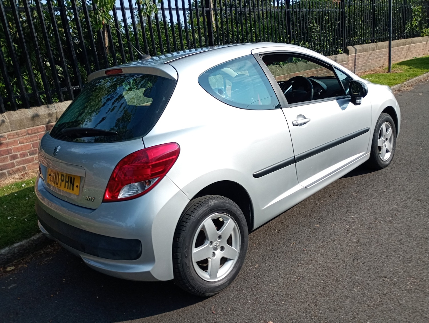 Vehicle 6