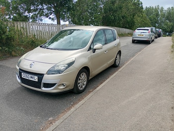 Used Renault Scenic 2010 for sale - 75063229: Photo