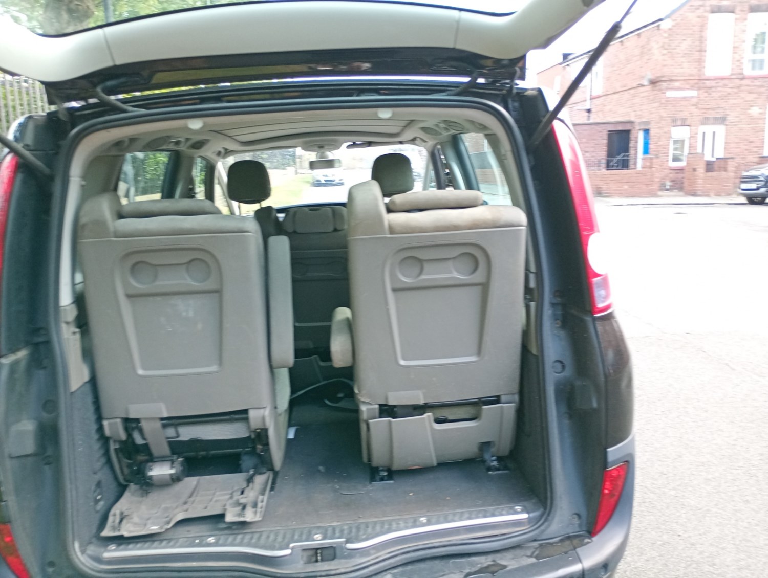 Renault Espace 2005 (05) - 2.2 dCi Privilege 5dr Auto - Image 12