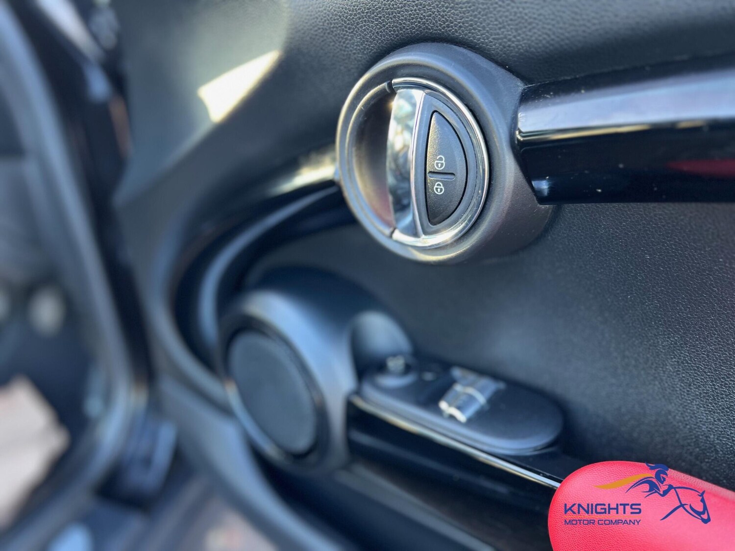 Used MINI Hatch 2017 for sale - 77343900: Photo 48