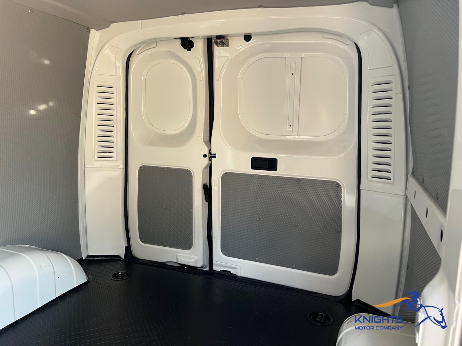 Used Maxus eDeliver 3 2023 for sale - 77345306: Photo 64