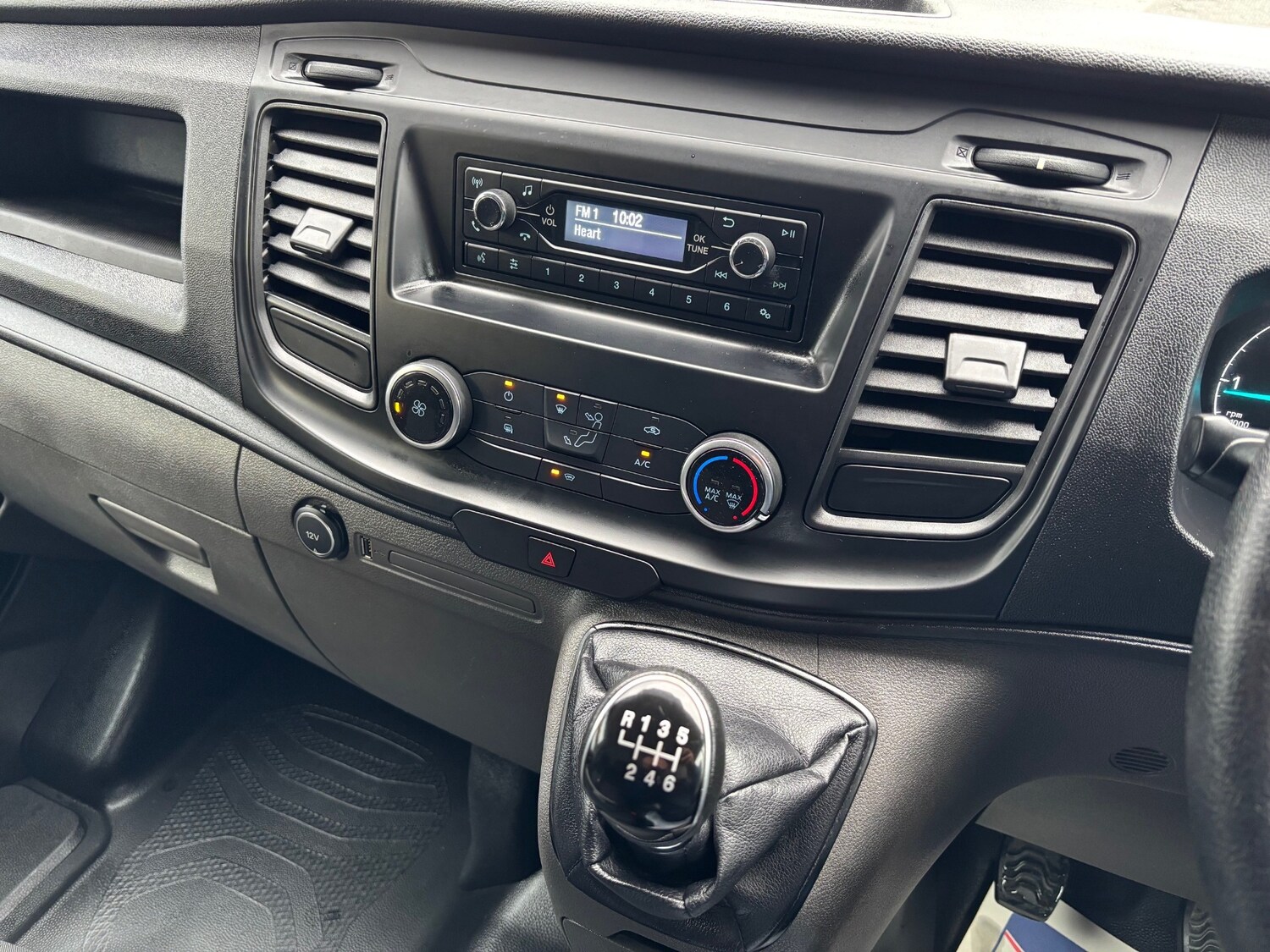 Used Ford Transit Custom 2019 for sale - 76352316: Photo 11