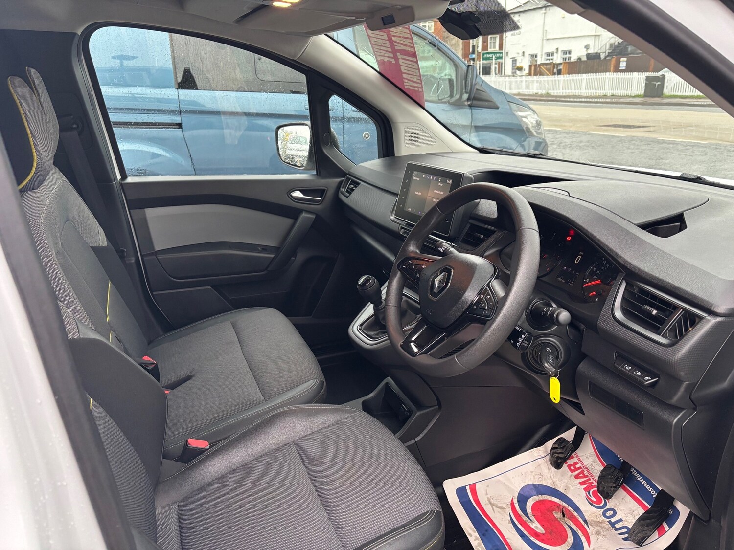 Used Renault Kangoo 2024 for sale - 76578101: Photo 12