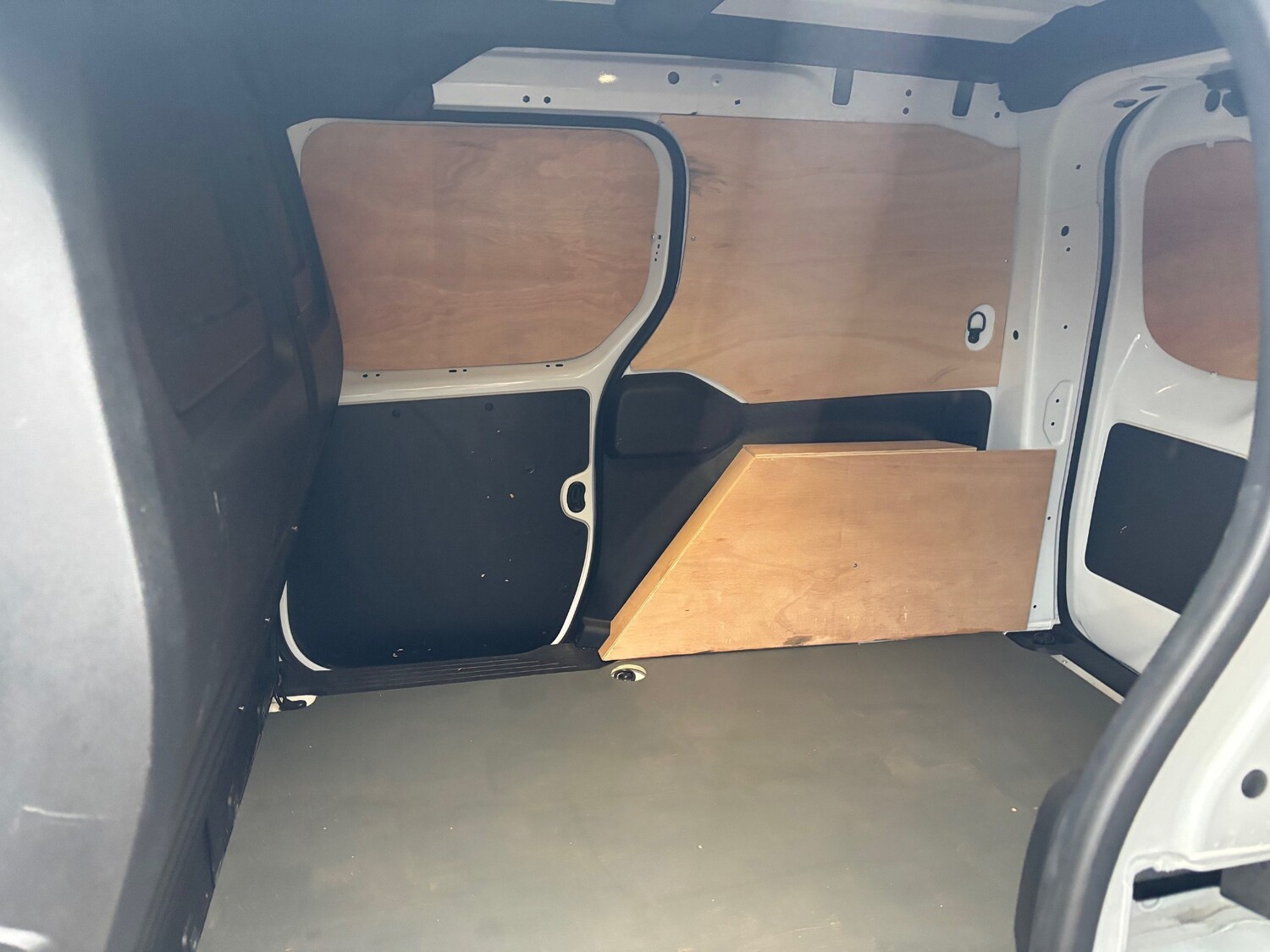 Used Renault Kangoo 2024 for sale - 76578101: Photo 19