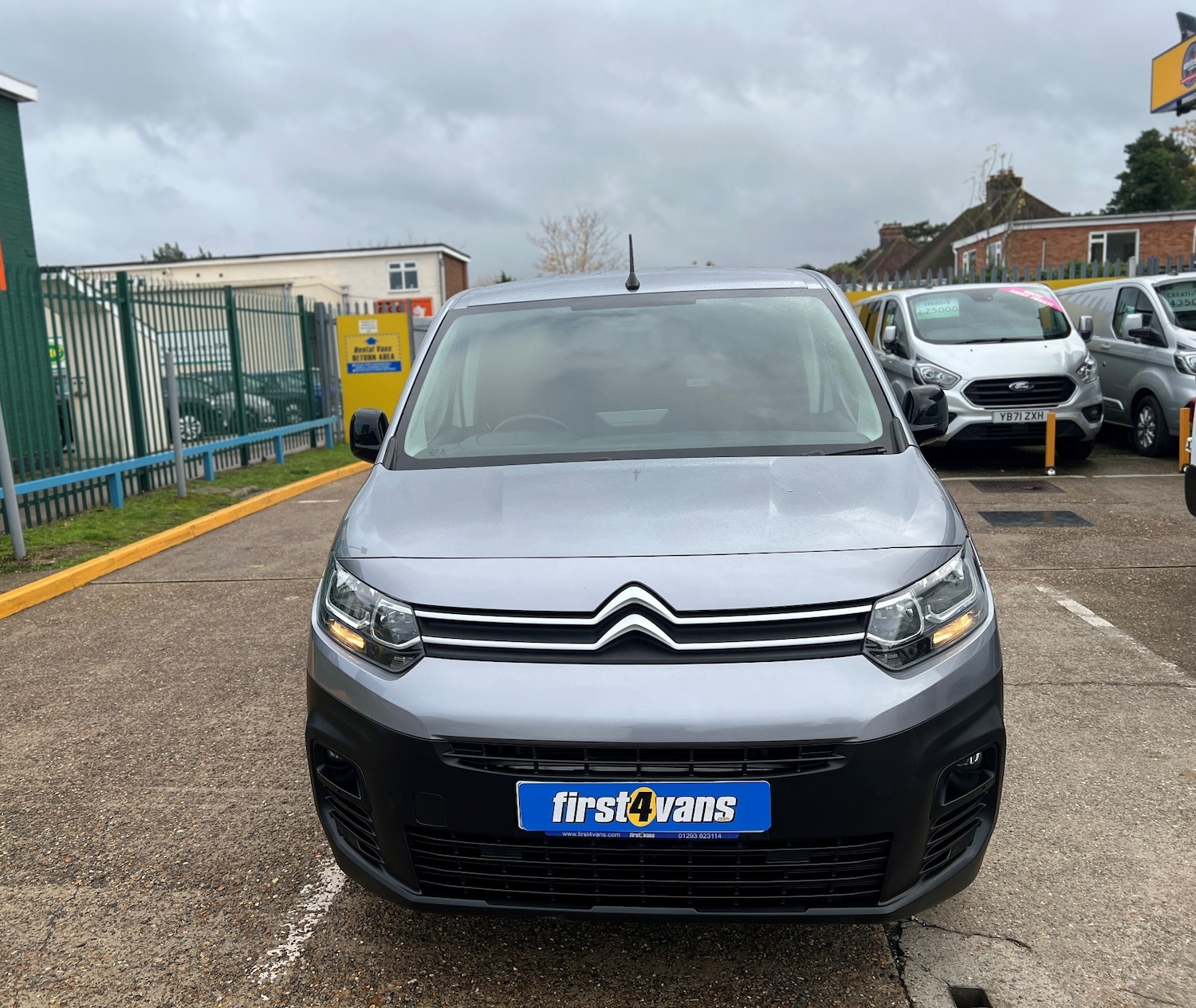 Used Citroen Berlingo 2022 for sale - 76450643: Photo 2