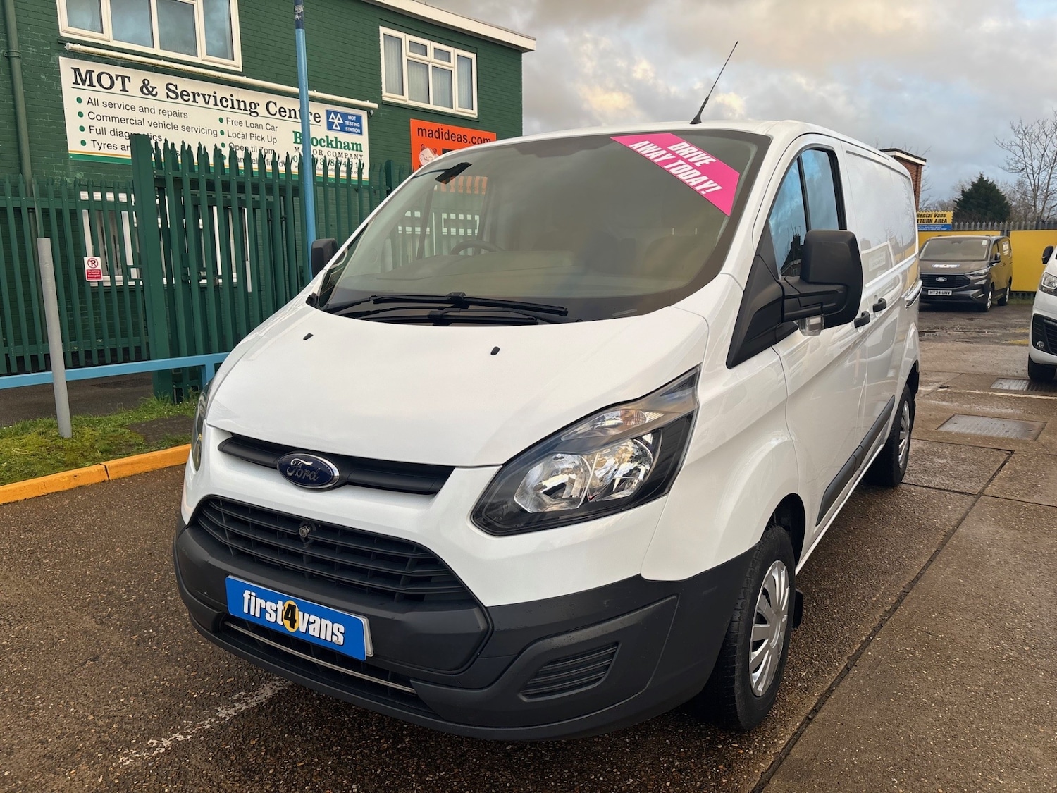 Used Ford Transit Custom 2017 for sale - 77691933: Photo 3