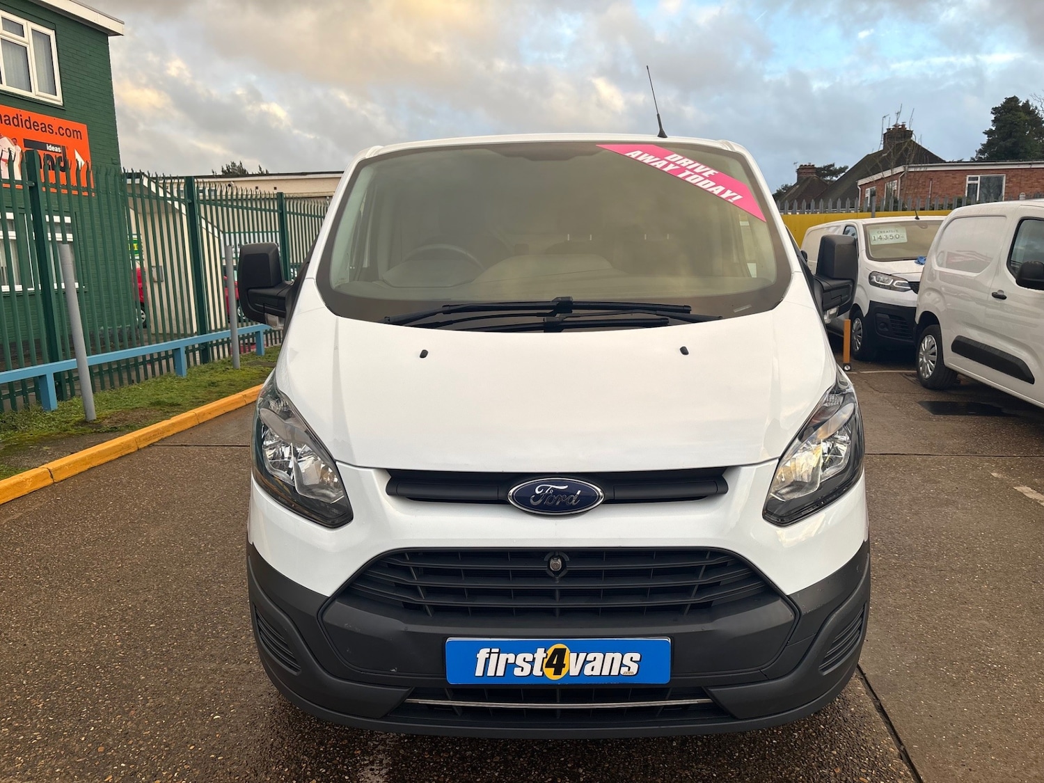 Used Ford Transit Custom 2017 for sale - 77691933: Photo 4
