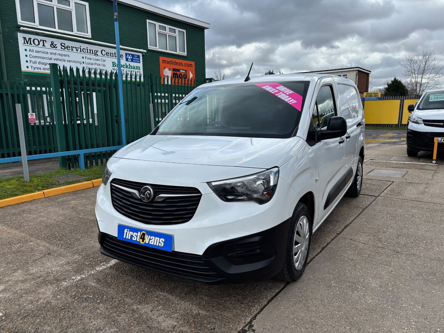 Used Vauxhall Combo 2022 for sale - 77568732: Photo 4
