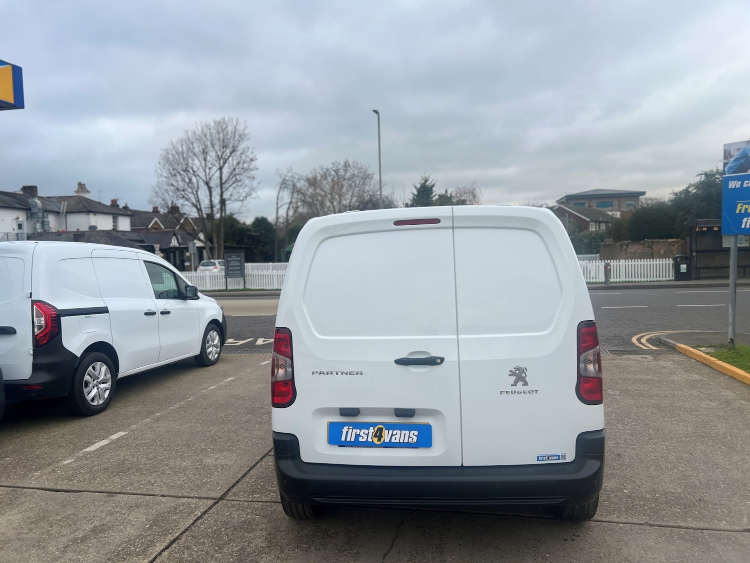 Used Peugeot Partner 2022 for sale - 76946955: Photo 9