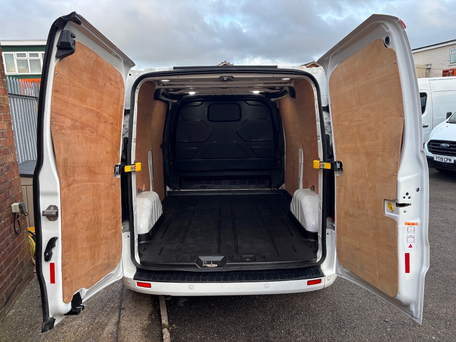 Used Ford Transit Custom 2019 for sale - 77225324: Photo 22