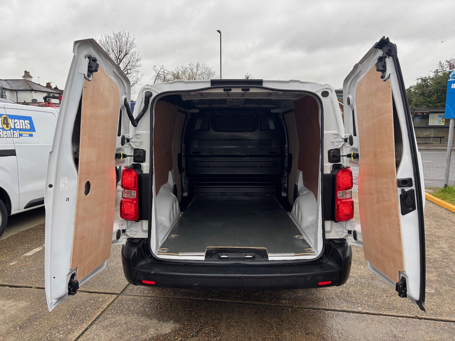 Used Vauxhall Vivaro 2022 for sale - 78052607: Photo 18