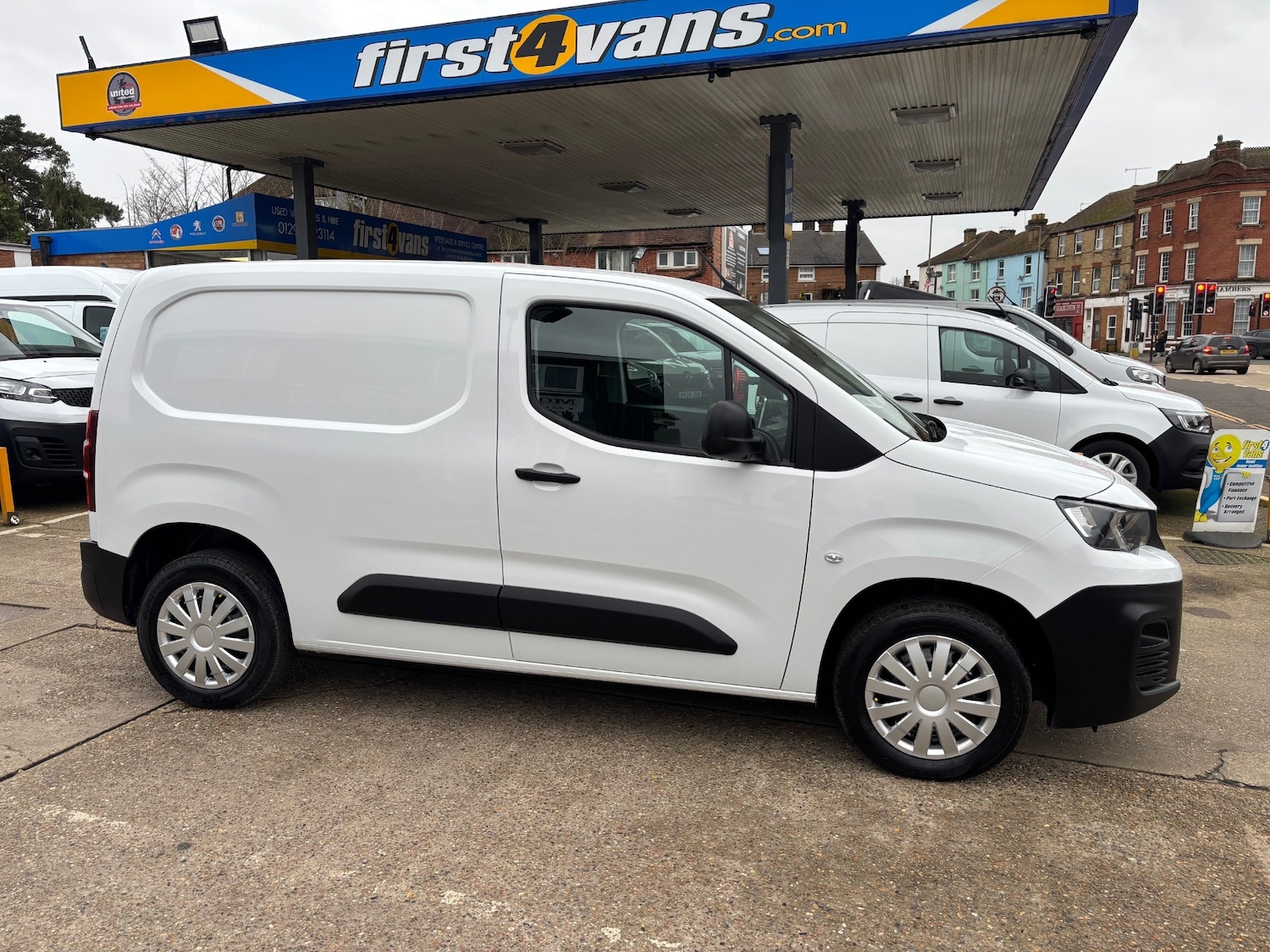 Used Peugeot Partner 2023 for sale - 77640790: Photo 11