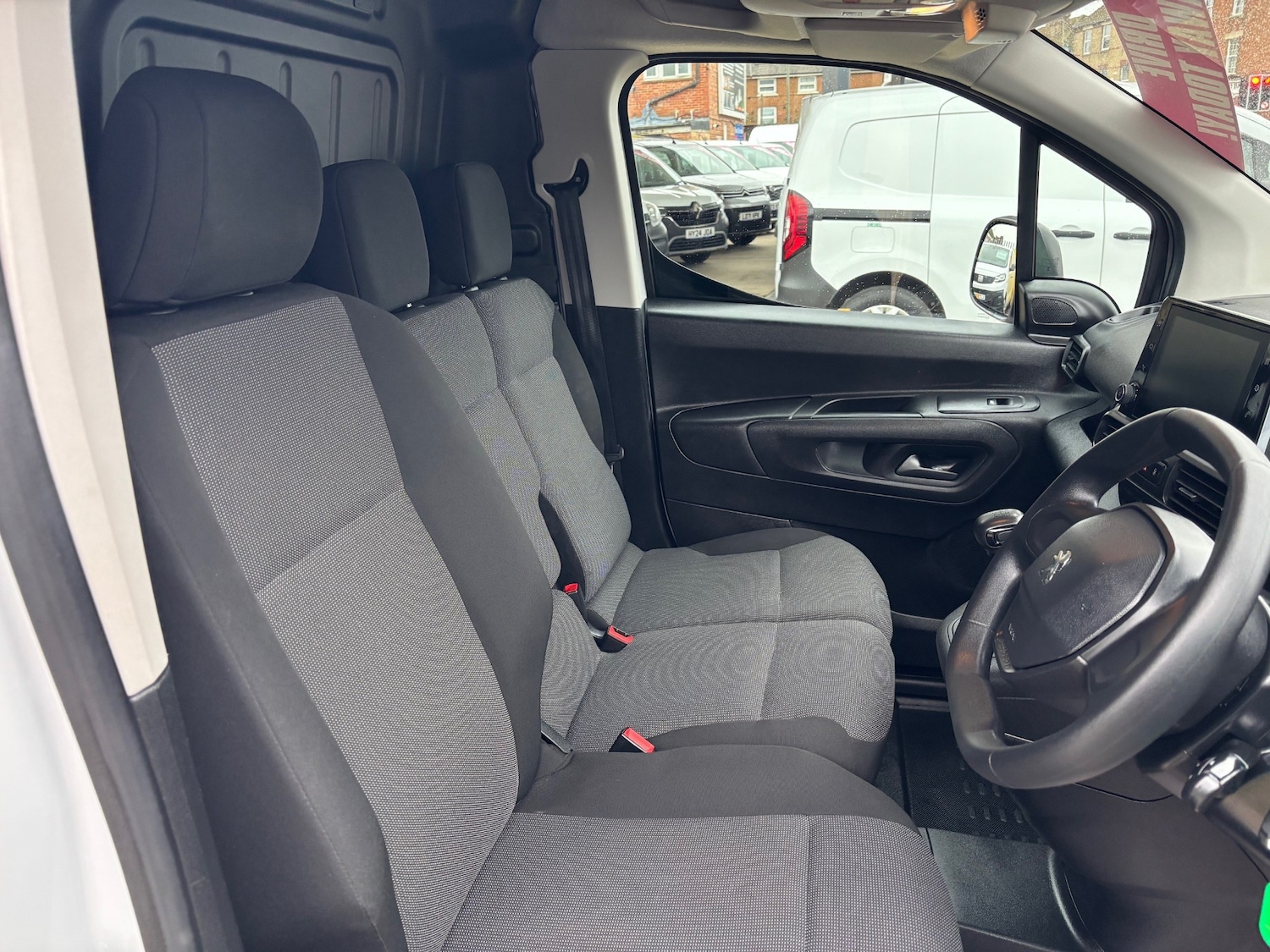 Used Peugeot Partner 2023 for sale - 77640790: Photo 12