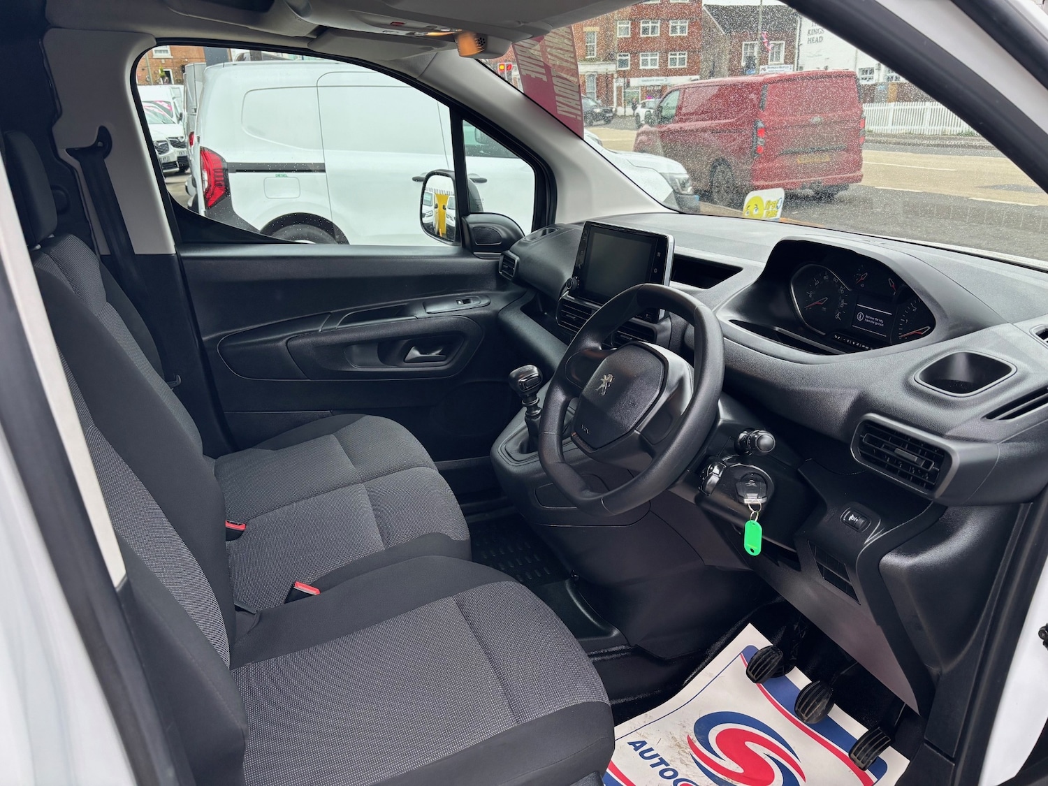 Used Peugeot Partner 2023 for sale - 77640790: Photo 13