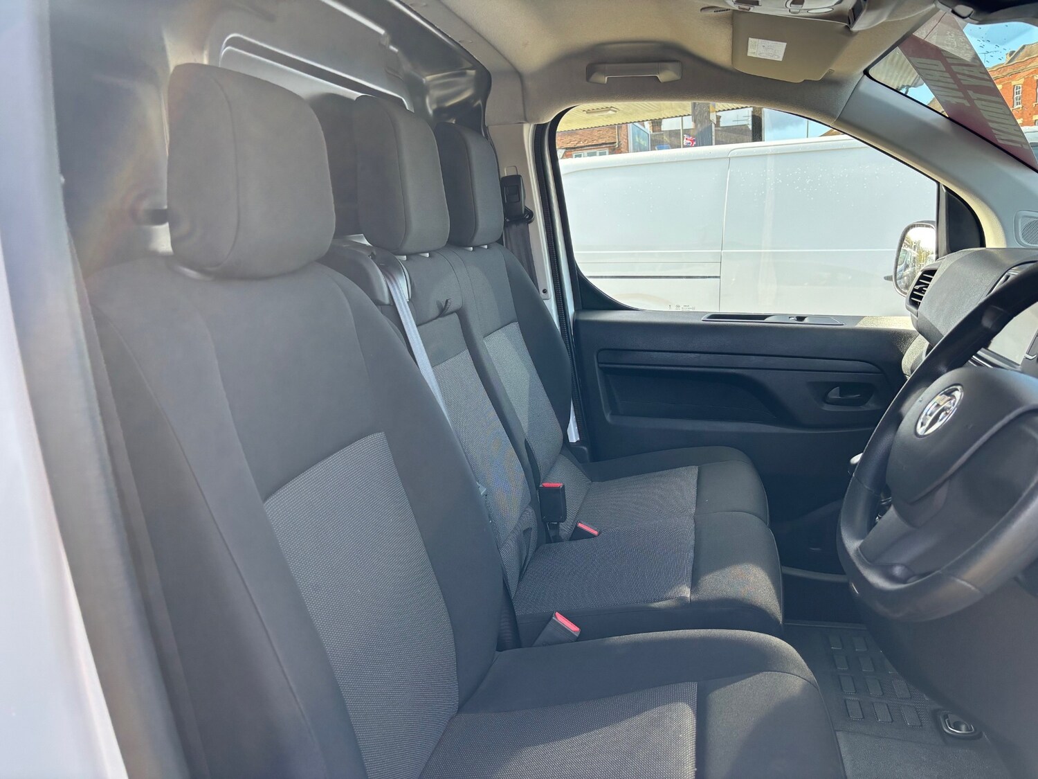 Used Vauxhall Vivaro 2023 for sale - 76436583: Photo 14