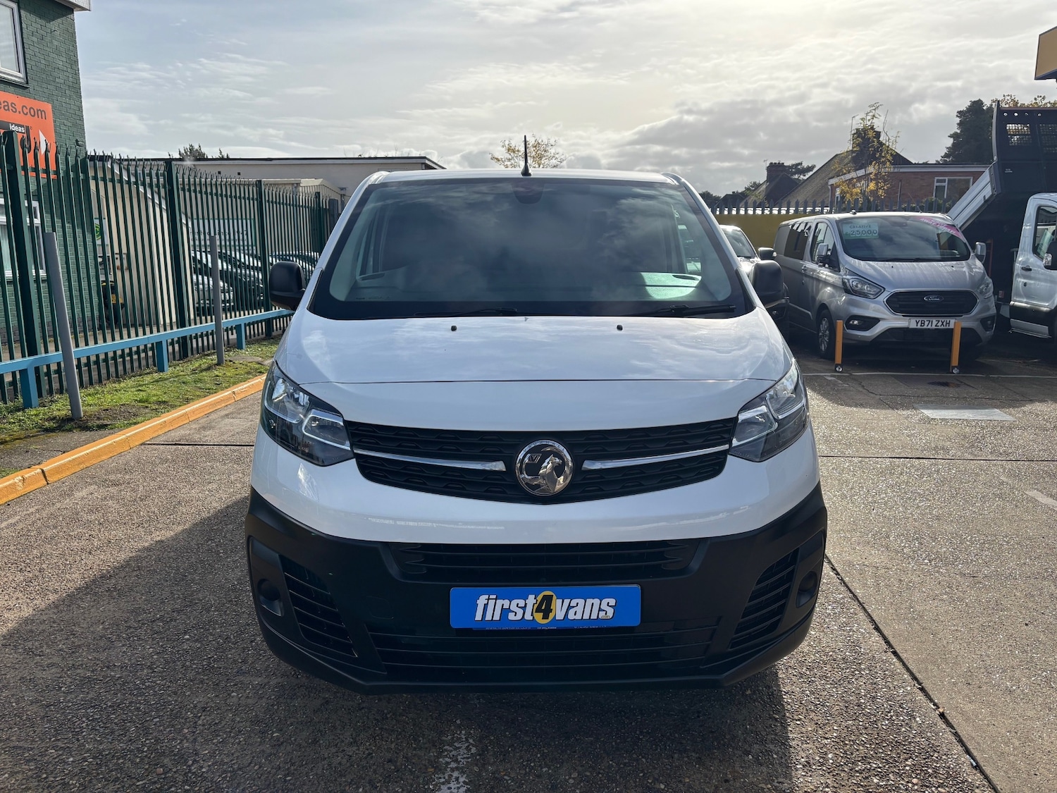 Used Vauxhall Vivaro 2020 for sale - 76413363: Photo 3