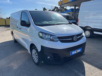 Vauxhall Vivaro feature image