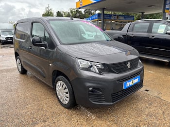 Used Peugeot Partner 2022 for sale - 79775400: Photo