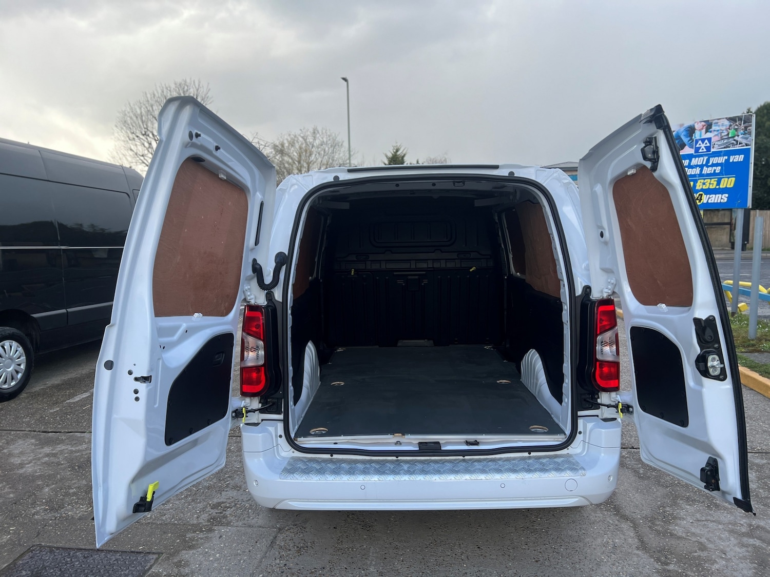 Used Vauxhall Combo 2023 for sale - 78024549: Photo 14