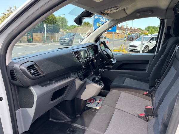 Used Vauxhall Vivaro 2022 for sale - 74636862: Photo 5
