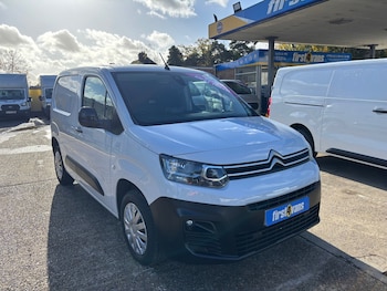 Used Citroen Berlingo 2023 for sale - 76436500: Photo