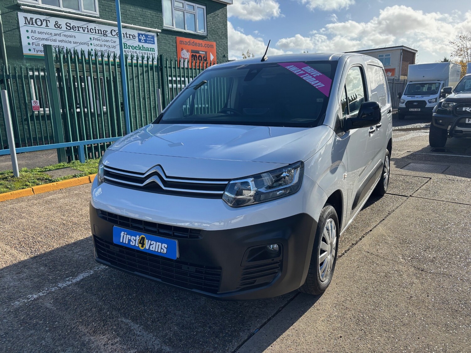 Used Citroen Berlingo 2023 for sale - 76436500: Photo 4