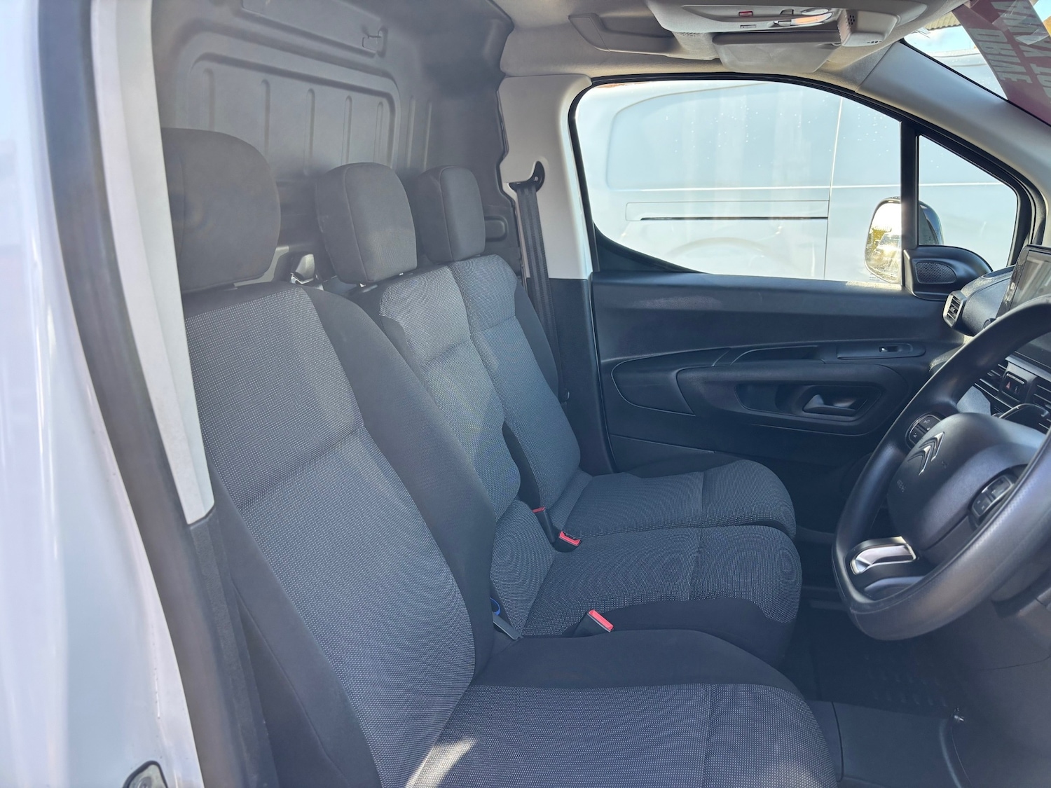 Used Citroen Berlingo 2023 for sale - 76436500: Photo 8