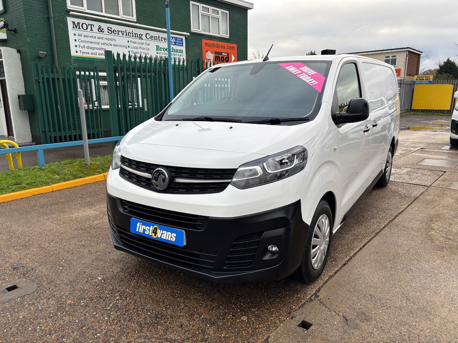 Used Vauxhall Vivaro 2022 for sale - 76682516: Photo 8