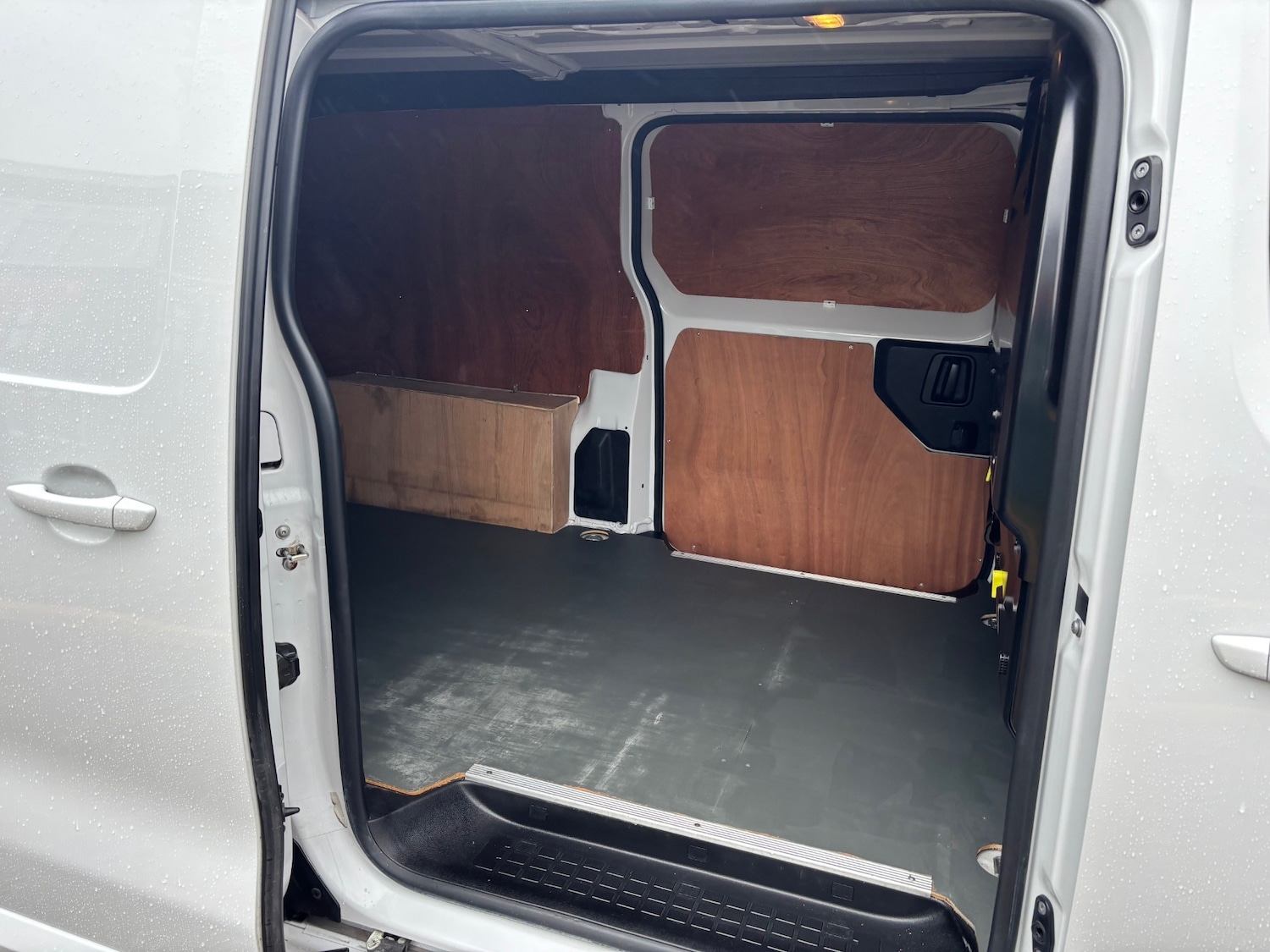 Used Vauxhall Vivaro 2023 for sale - 77688626: Photo 17