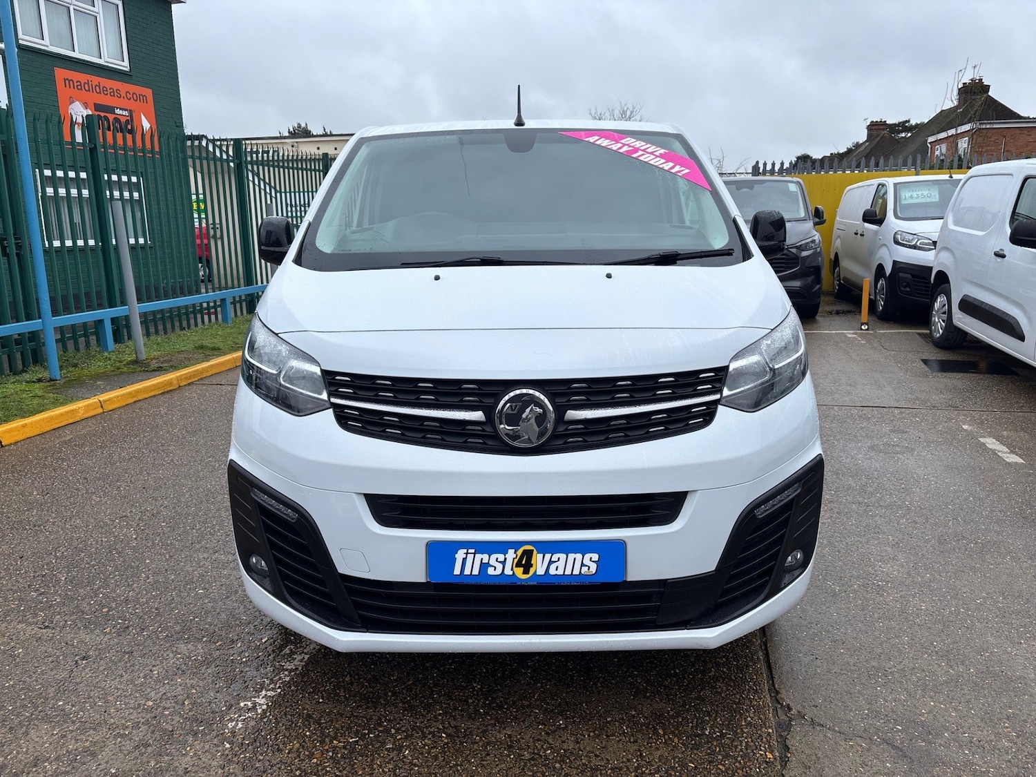 Used Vauxhall Vivaro 2023 for sale - 77688626: Photo 4