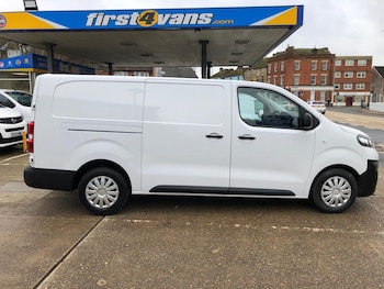 Used Vauxhall Vivaro 2023 for sale - 77530202: Photo