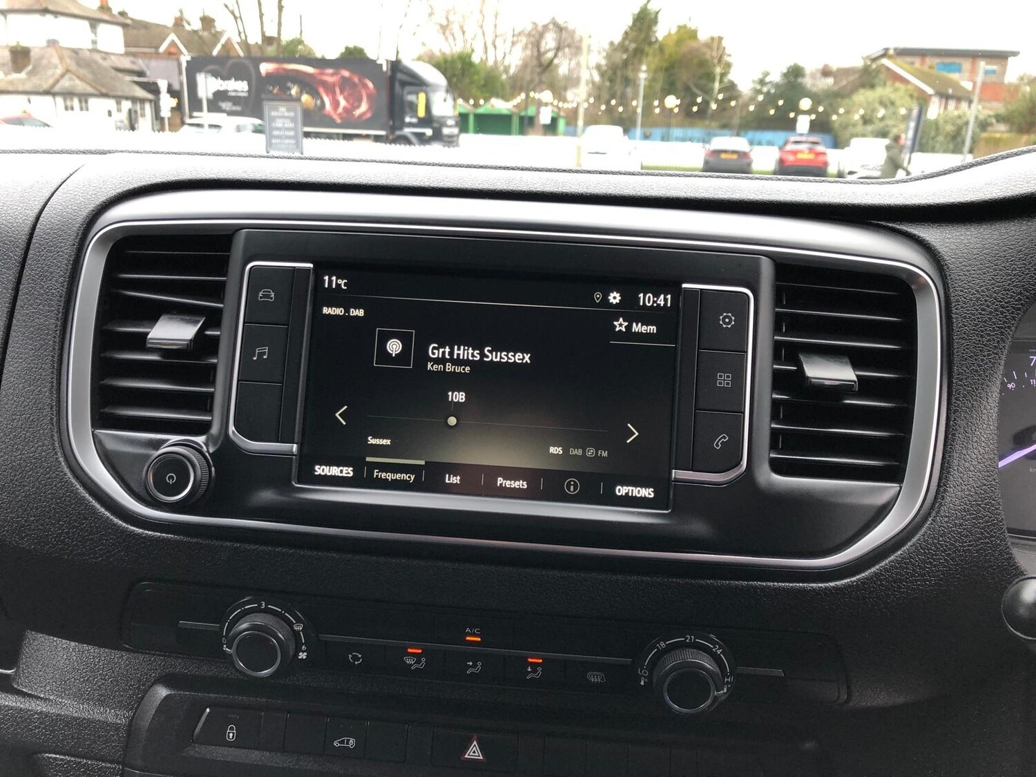 Used Vauxhall Vivaro 2023 for sale - 77530202: Photo 8