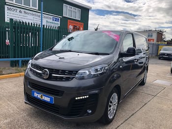 Used Vauxhall Vivaro 2024 for sale - 79826899: Photo