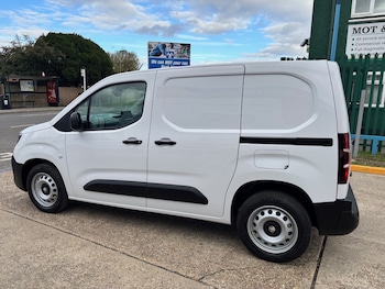 Used Vauxhall Combo 2024 for sale - 76383340: Photo