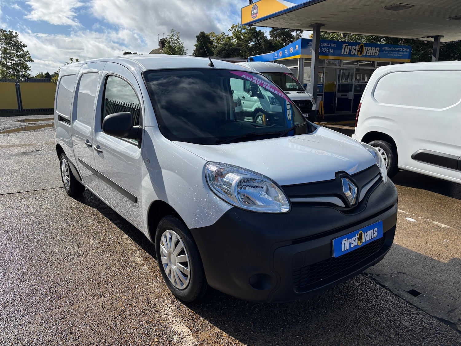 Used Renault Kangoo 2021 for sale - 75945042: Photo 1
